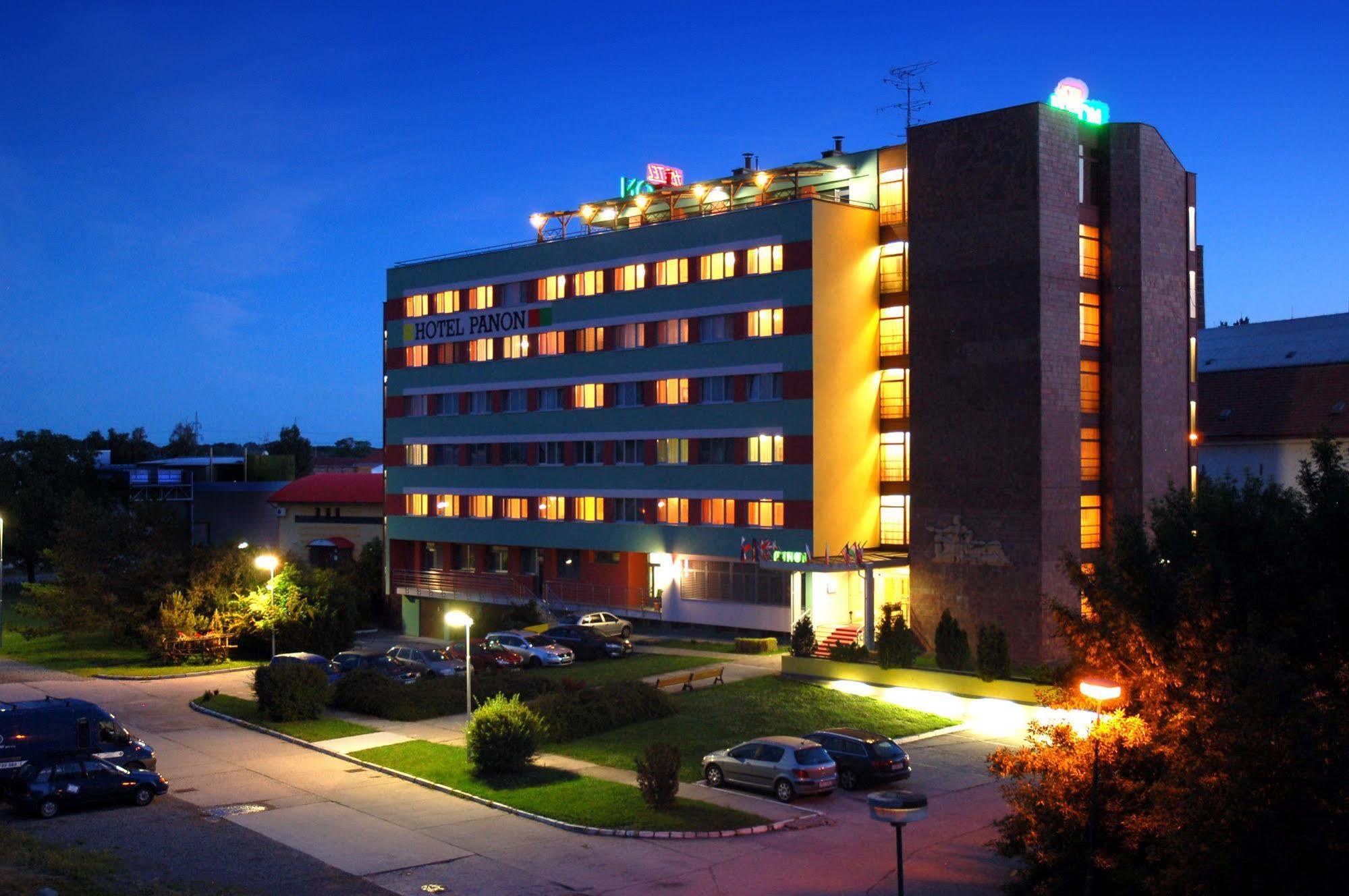 Hotel Panon 3*
